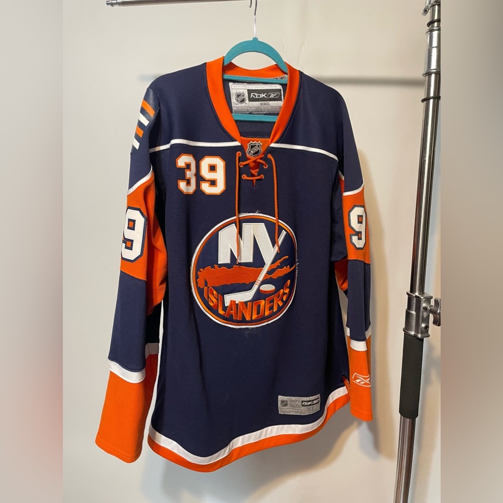 DIPIETRO #39 ISLANDERS JERSEY
